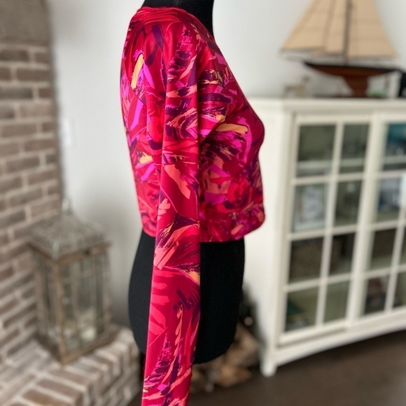 NWT All In Motion Red Pink Swim Top M UPF 50+ Spandex High Coverage Top Only - Picture 5 of 12